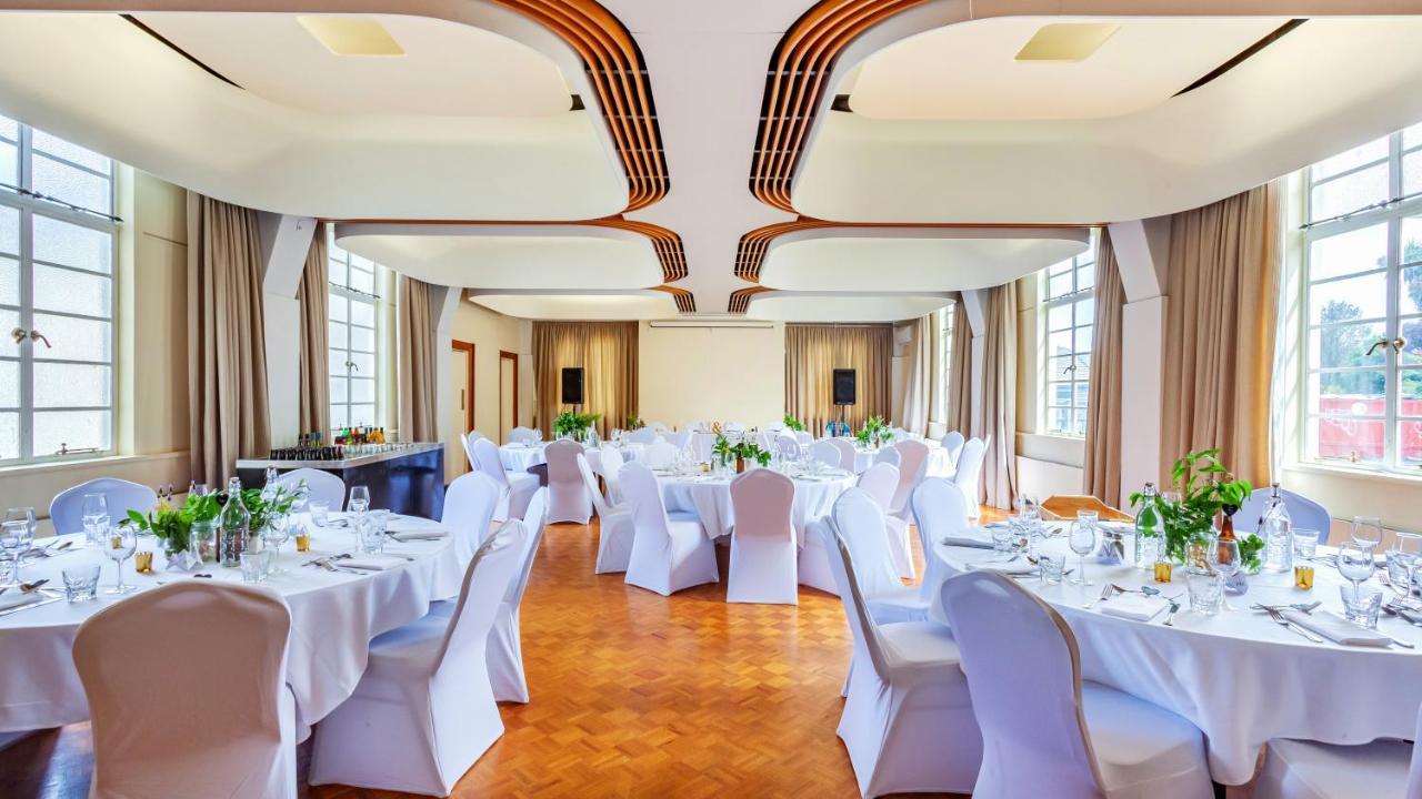 Wigram Hotel Крайстчёрч Экстерьер фото